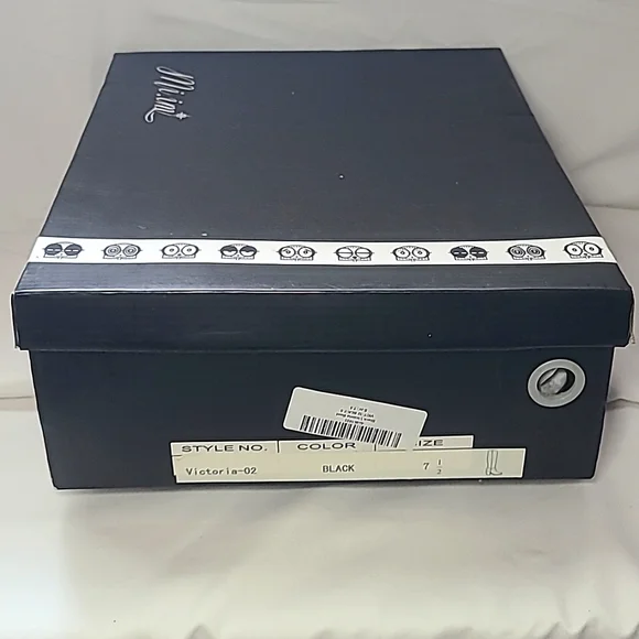 ◇NWT RENEEZE - Victoria - 7.5 black over-the-knee boots! - Picture 7 of 8